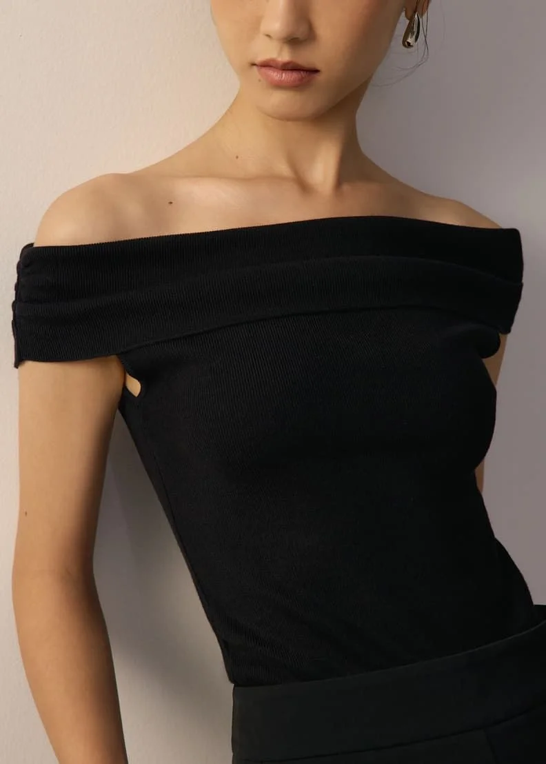 Off-Shoulder